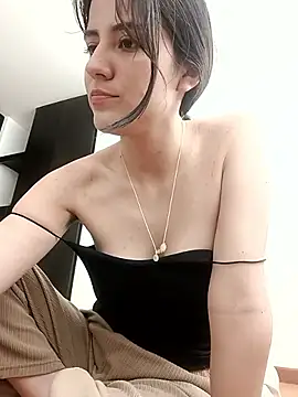 annroussse online show from 20, 10, 2025