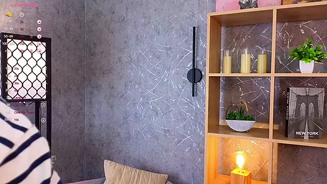 Snapshot of ElenoreReth chatting on 25, 10, 2025 ElenoreReth online show from 25, 10, 2025