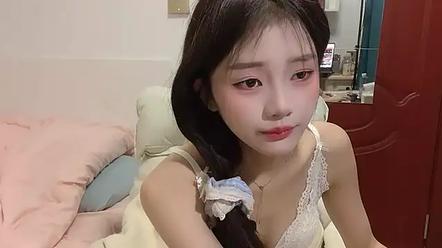 Snapshot of Ximei-O chatting on 13, 11, 2025 Ximei-O online show from 13, 11, 2025