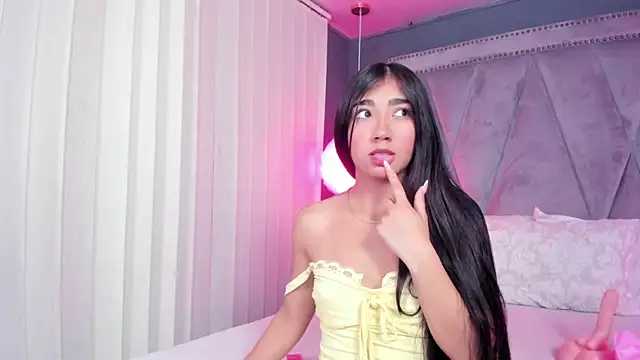 Snapshot of Mariana_Kalo chatting on 23, 10, 2025 Mariana Kalo online show from 23, 10, 2025