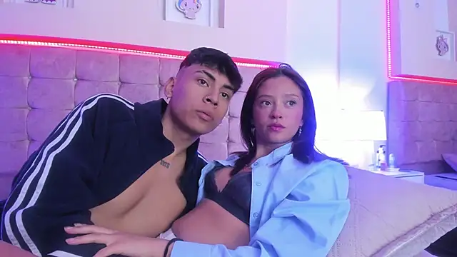 Willow Pearl online show from 9, 10, 2025