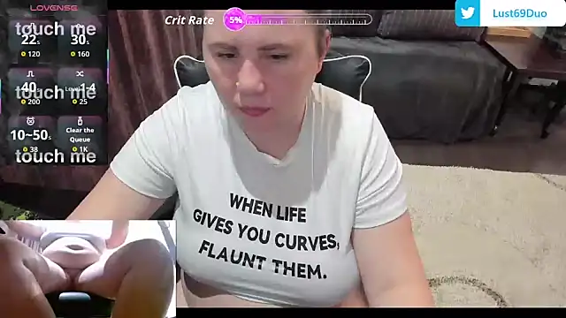 Snapshot of Lust69Duo chatting on 4, 11, 2025 Lust69Duo online show from 4, 11, 2025