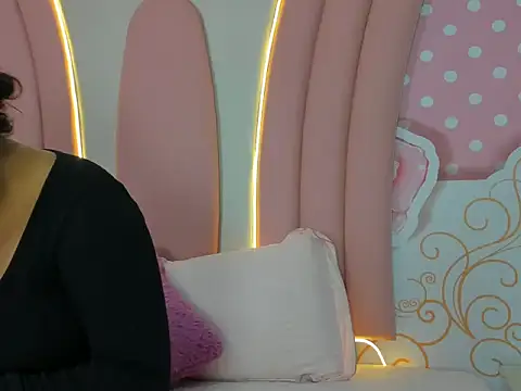 Snapshot of SofiaaBigBoobs chatting on 14, 11, 2025 SofiaaBigBoobs online show from 14, 11, 2025