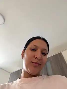 Snapshot of IsabellaJoness_ chatting on 16, 10, 2025 IsabellaJoness online show from 16, 10, 2025