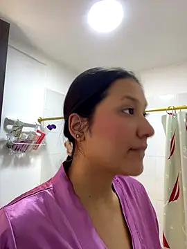 IsabellaJoness  online show from 21, 10, 2025