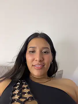 IsabellaJoness  online show from 8, 3, 2026