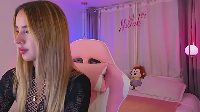 Snapshot of Nallah_ chatting on 21, 11, 2025 Nallah online show from 21, 11, 2025