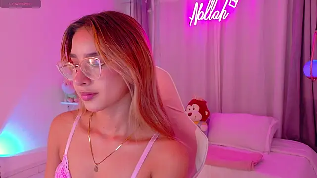 Snapshot of Nallah_ chatting on 28, 11, 2025 Nallah online show from 28, 11, 2025