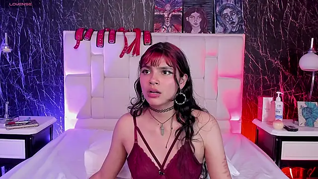 Raven Rox online show from 16, 10, 2025