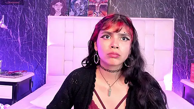 Raven Rox online show from 18, 10, 2025
