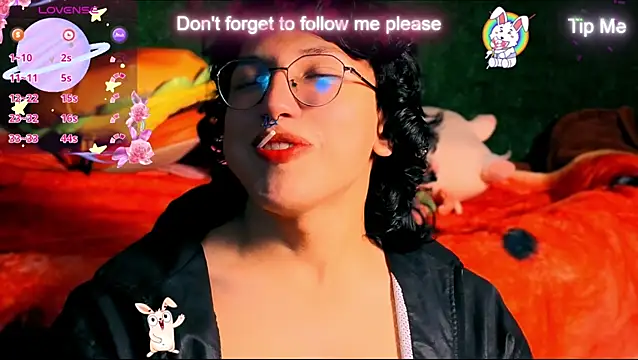 Snapshot of -BlueOpal- chatting on 29, 10, 2025 -BlueOpal- online show from 29, 10, 2025