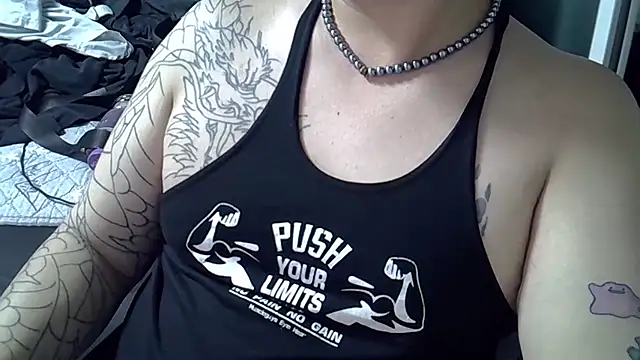 Snapshot of CAOSLOAD chatting on 24, 10, 2025 CAOSLOAD online show from 24, 10, 2025