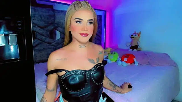 Snapshot of franchescamorgan chatting on 25, 11, 2025 franchescamorgan online show from 25, 11, 2025