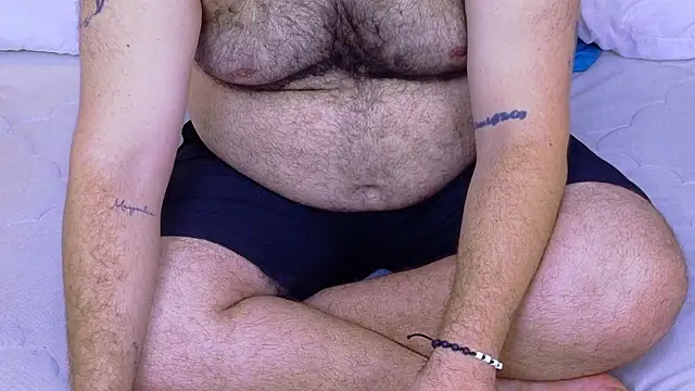 Snapshot of big_bearr chatting on 19, 10, 2025 big bearr online show from 19, 10, 2025