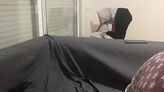 paula19800 online show from 6, 11, 2025