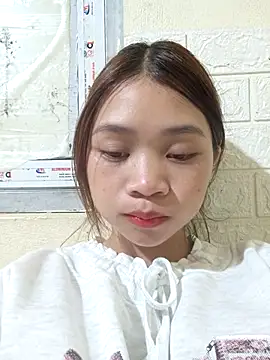 Mayy1 online show from 21, 10, 2025