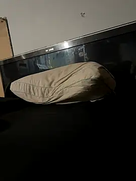 wwolfxxx online show from 27, 9, 2025