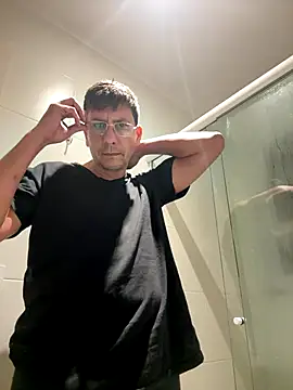 Snapshot of Arioi11 chatting on 23, 9, 2025 Arioi11 online show from 23, 9, 2025