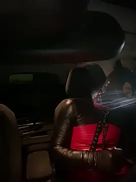 Snapshot of imslutforanyone chatting on 1, 11, 2025 imslutforanyone online show from 1, 11, 2025