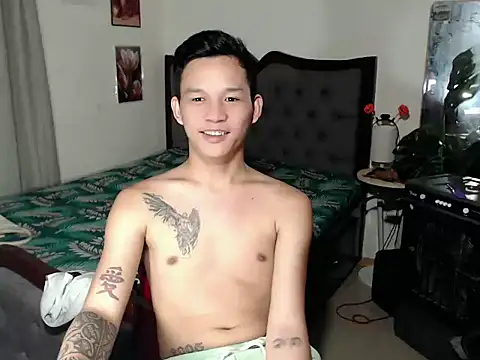 asianmonstercock05 online show from 2, 11, 2025