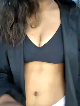 Snapshot of Nisha_queen675 chatting on 30, 9, 2025 Nisha queen675 online show from 30, 9, 2025