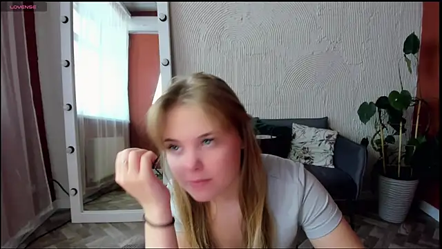 Melissa 199 online show from 6, 10, 2025