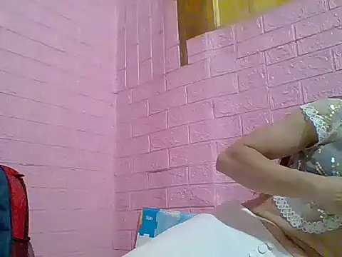 Snapshot of Jane_volv chatting on 4, 10, 2025 Jane volv online show from 4, 10, 2025