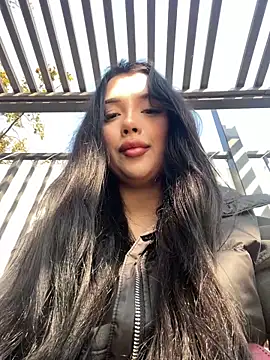 kiss Lissa online show from 7, 11, 2025