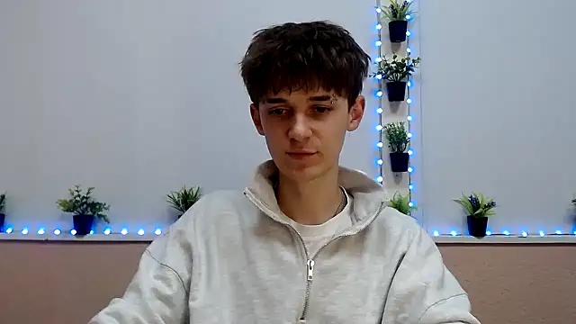 Hoot Dude  online show from 15, 11, 2025