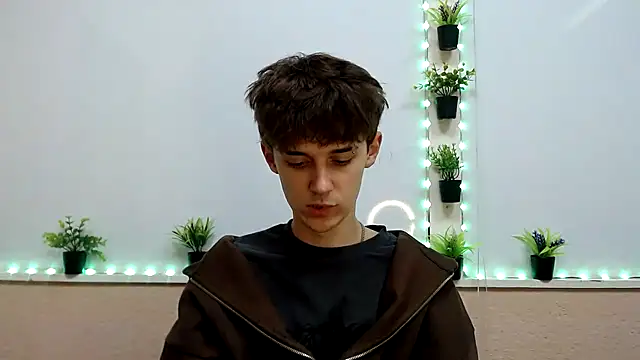 Hoot Dude  online show from 20, 11, 2025