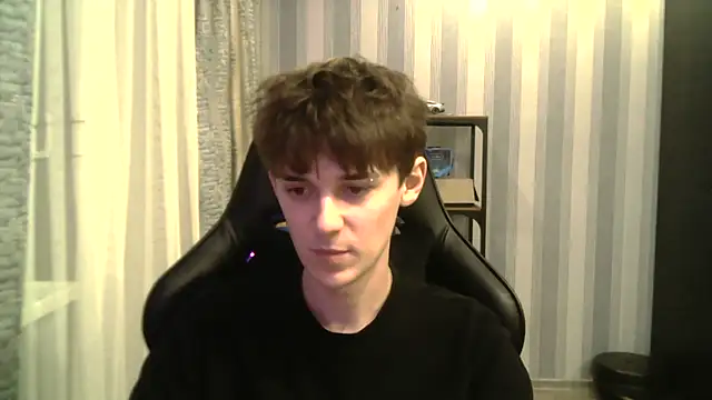 Hoot Dude  online show from 27, 11, 2025