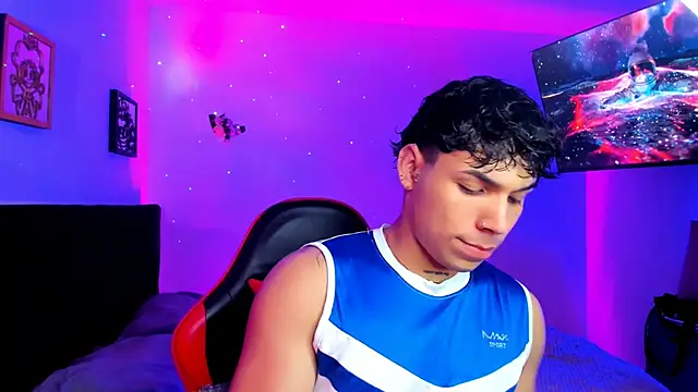 Adams Collins online show from 15, 12, 2025