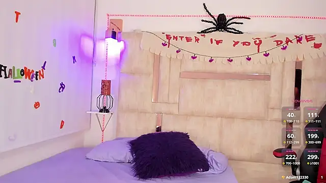 emily  walker online show from 22, 10, 2025