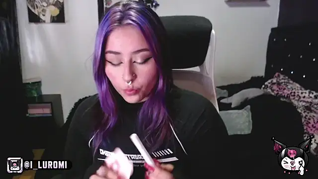 Iluromi online show from 14, 11, 2025