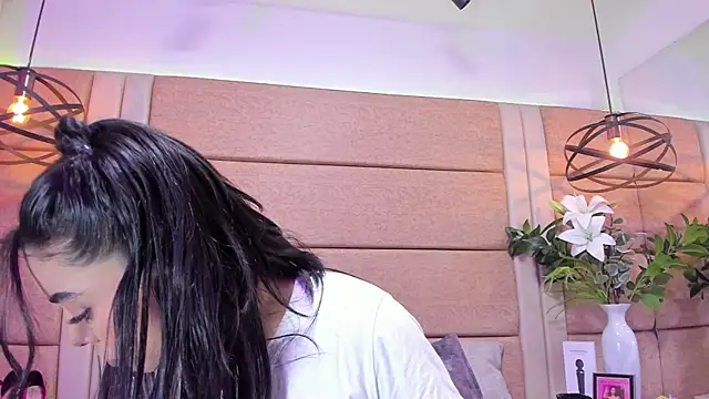 AriaBelles online show from 27, 10, 2025