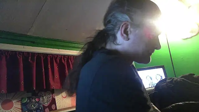 HippieDad333 online show from 2, 2, 2026