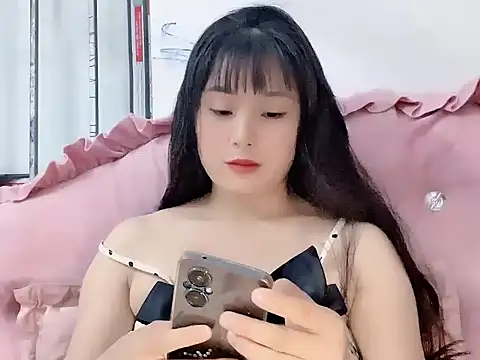 Snapshot of Lie_liee chatting on 25, 6, 2026 Lie liee online show from 25, 6, 2026