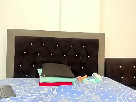 vfridaper online show from 3, 3, 2026