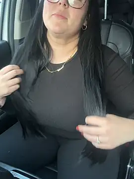 Ruby-Black online show from 5, 3, 2026