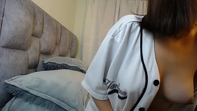 little-bunny- online show from 20, 11, 2025