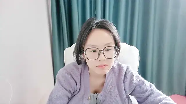 Snapshot of guai00 chatting on 5, 11, 2025 guai00 online show from 5, 11, 2025