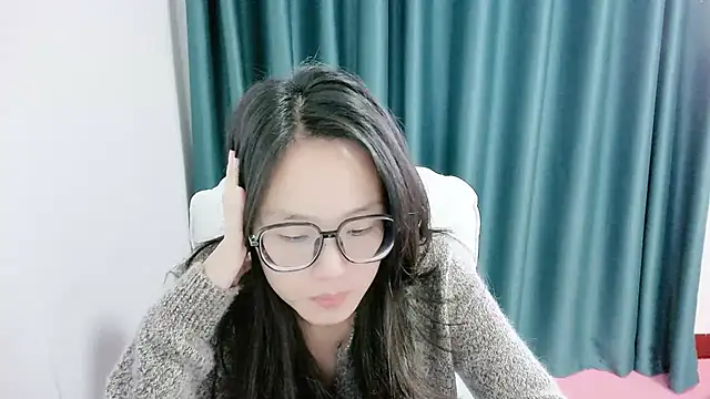 Snapshot of guai00 chatting on 6, 11, 2025 guai00 online show from 6, 11, 2025