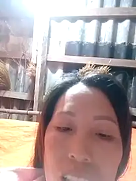 Sera sexy01 online show from 24, 10, 2025