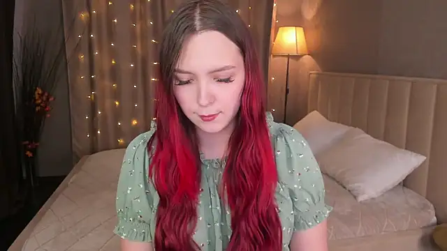 Monica  Queen online show from 13, 10, 2025