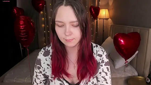 Monica  Queen online show from 9, 2, 2026