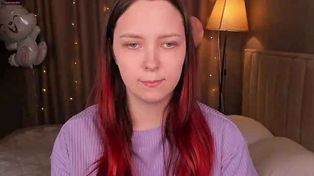 Monica  Queen online show from 7, 4, 2026