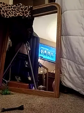 Snapshot of FreaxxxyAngel chatting on 28, 10, 2025 FreaxxxyAngel online show from 28, 10, 2025