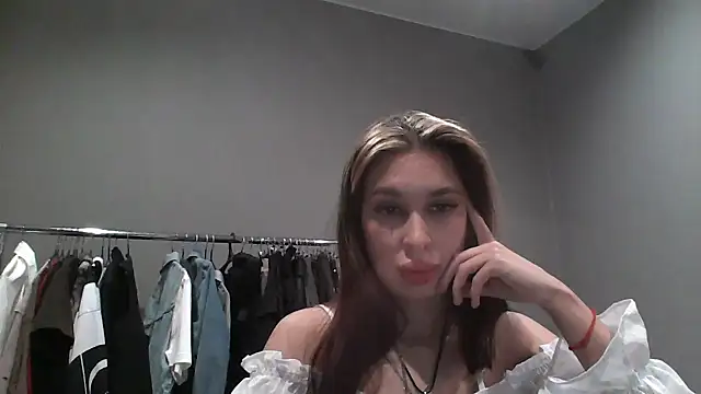 Snapshot of Meloriss chatting on 25, 10, 2025 Meloriss online show from 25, 10, 2025