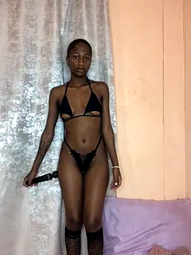 Caramel102004 online show from 27, 9, 2025