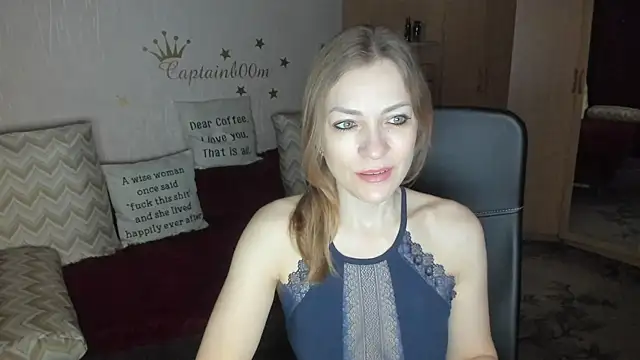 Tiffany Bates online show from 21, 12, 2025